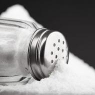 Четверговая соль для защиты дома Как приготовить оберег из четверговой соли